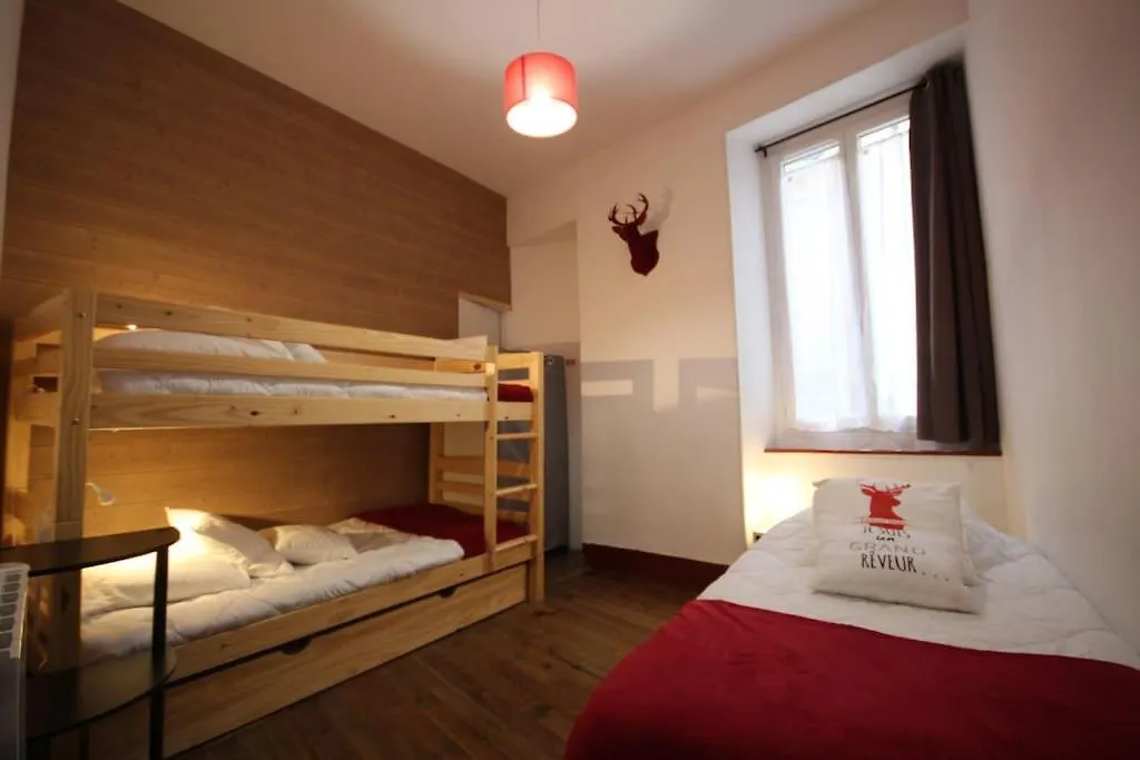 Le Cerf Blanc*** - T4 Au Pied Des Thermes Cauterets - 3 Chb Et 2 Sde